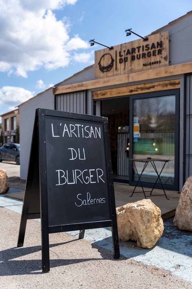 Façade de L’Artisan du Burger à Salernes